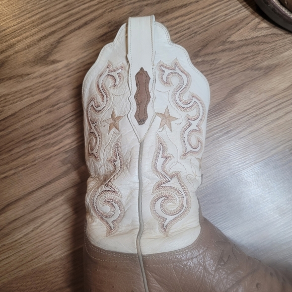 Lucchese Brown and White Ostrich Cowboy Boots - Picture 9 of 13
